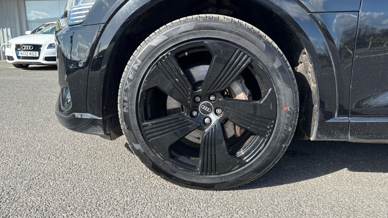 Audi e-tron 230kW 50 Quattro 71kWh S Line 5dr Auto Electric Estate